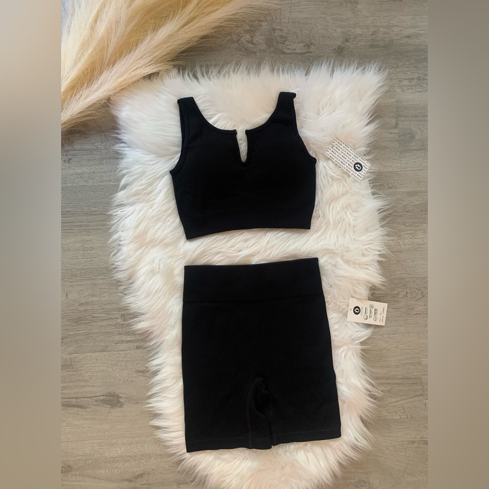 2 Pc workout set